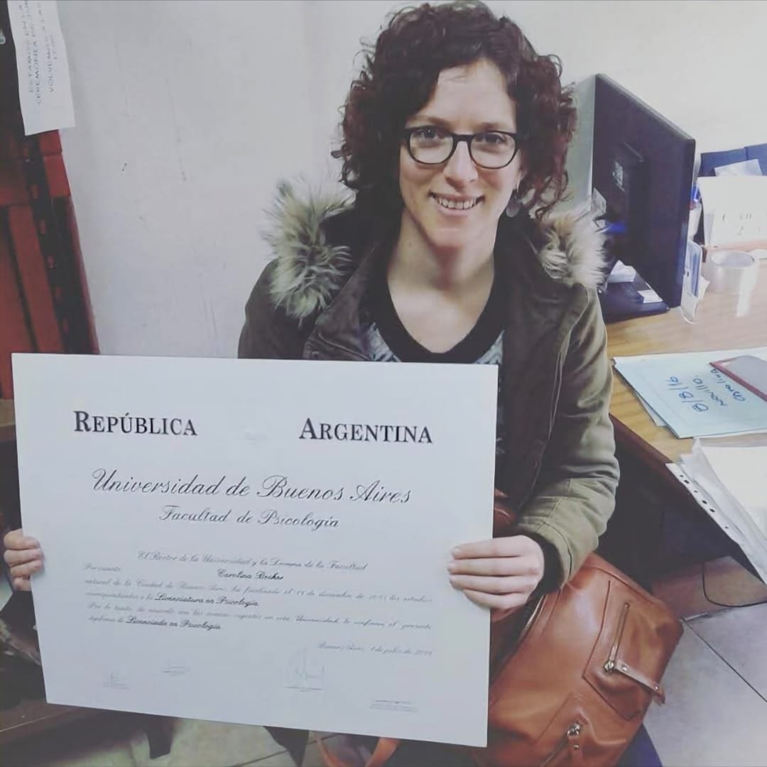 entrega de diploma psicología